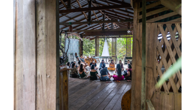 Final Information to Discovering a Vacation spot Yoga Trainer Coaching